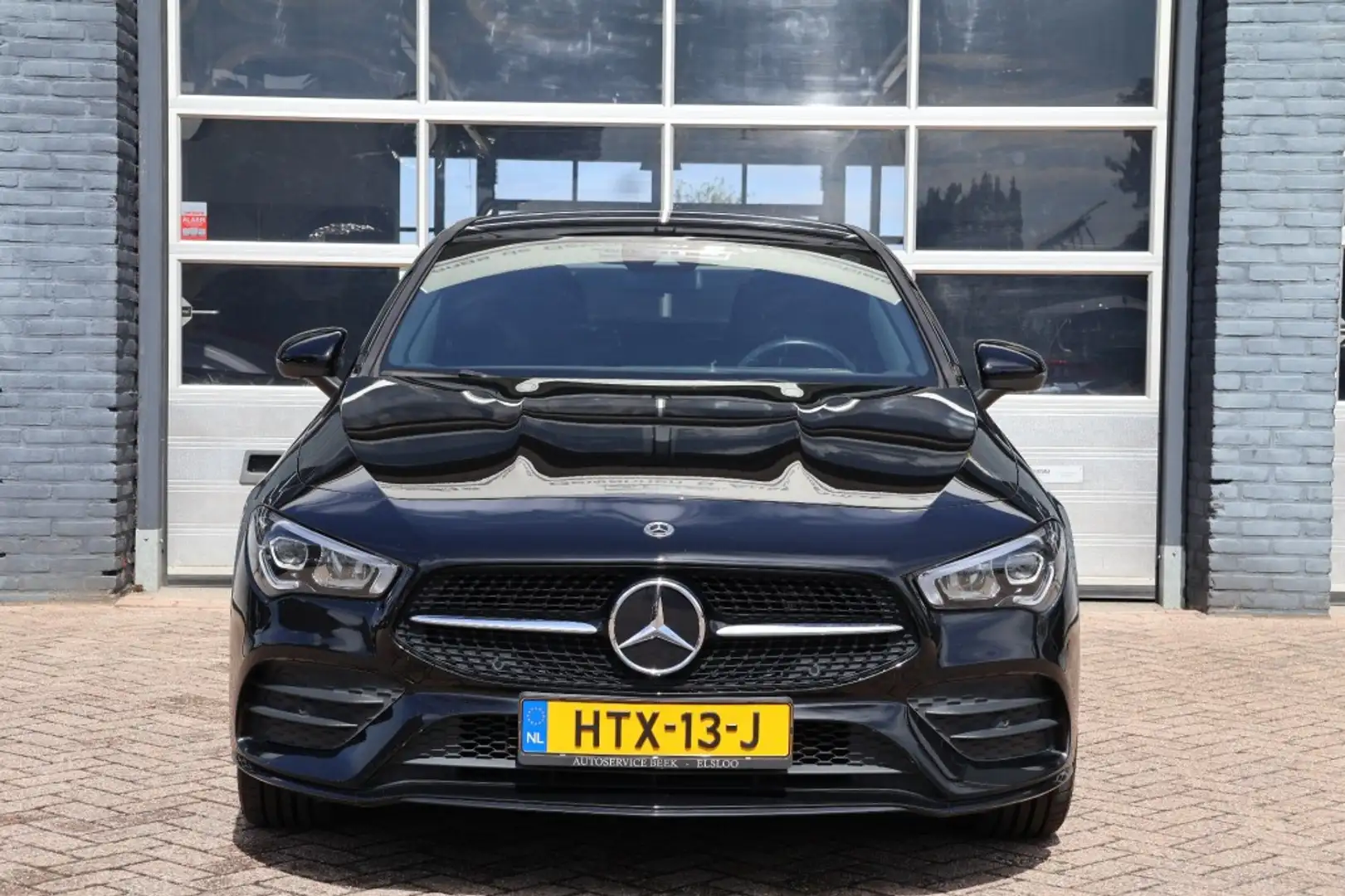 Mercedes-Benz 250 CLA 250e hybrid AMG-line edition Negro - 2