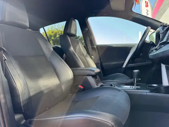 Toyota Rav4 view 10