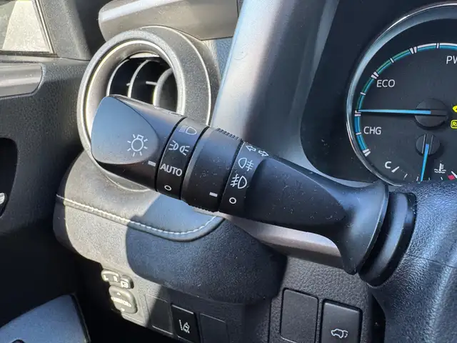 Toyota Rav4 view 16