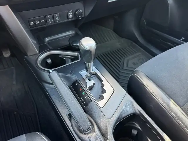 Toyota Rav4 view 21