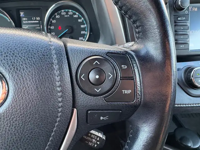 Toyota Rav4 view 15