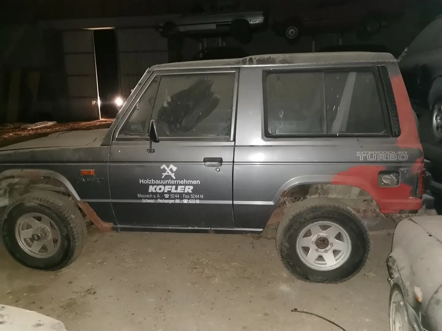 Mitsubishi Pajero Wagon 2,5 HR TD - 2