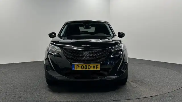 Peugeot 2008 view 6