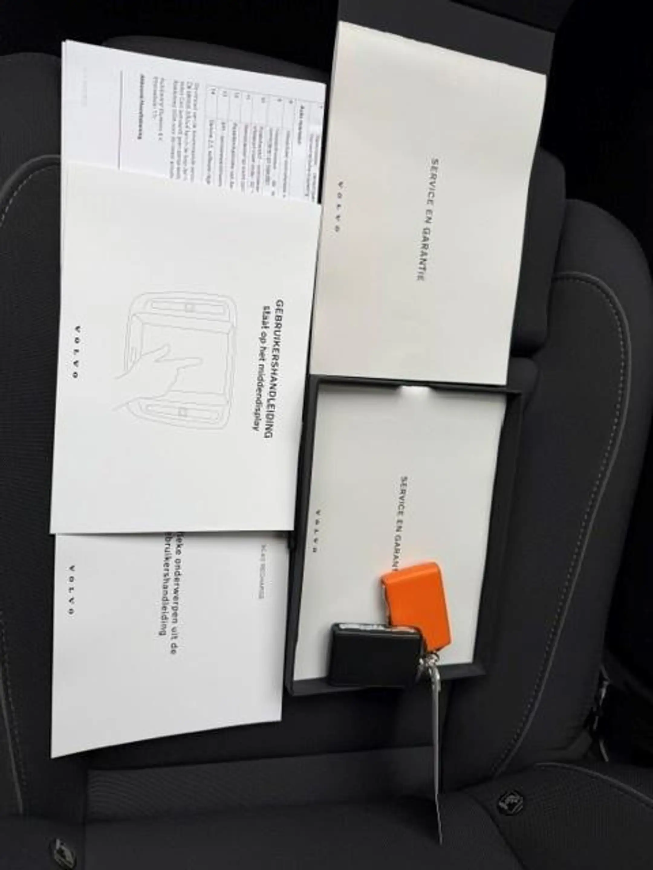 Volvo XC40 Recharge Plus 70kWh SOH 90% Wamtepomp/Acruise/Acar — photo 20