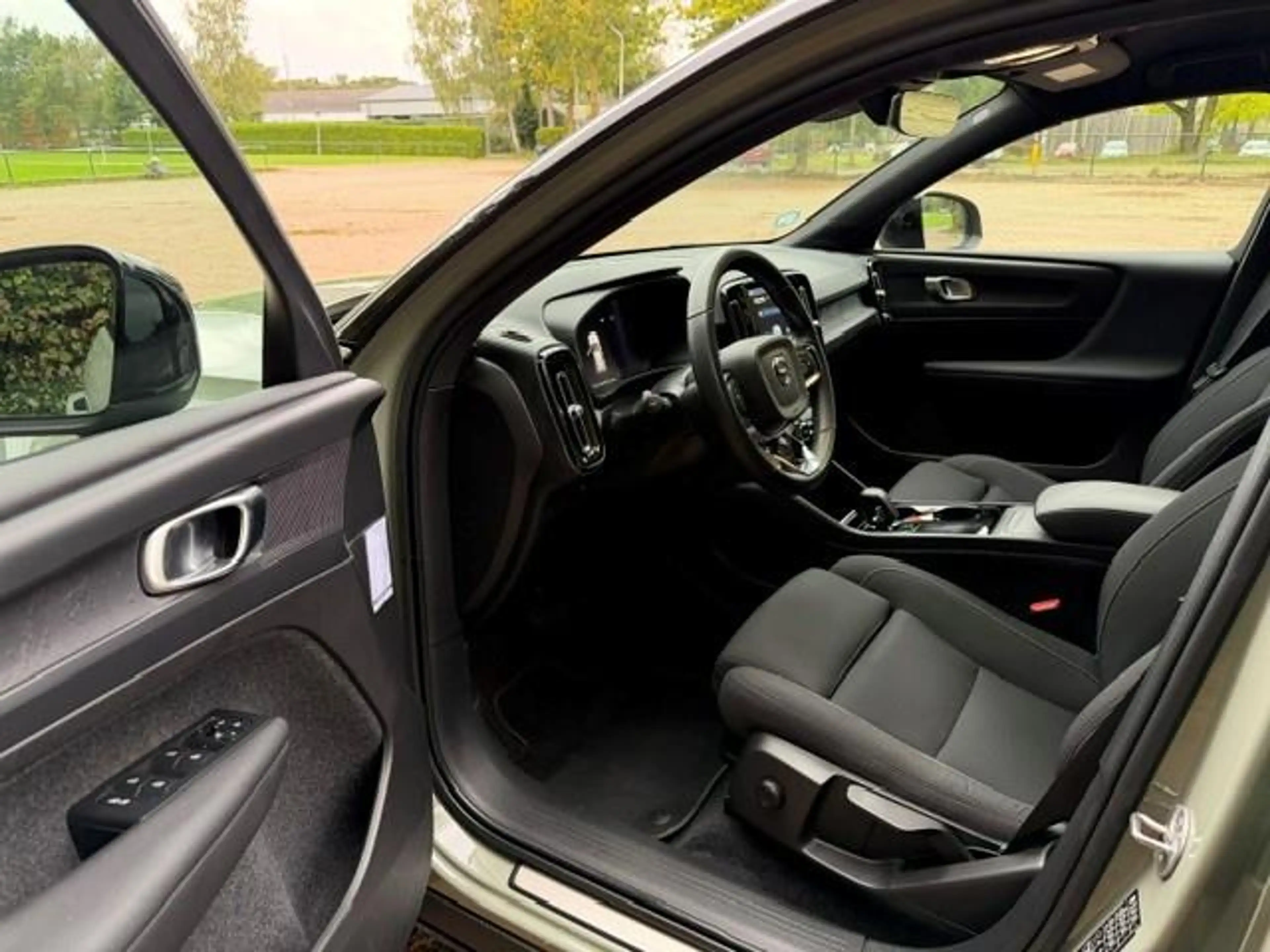 Volvo XC40 Recharge Plus 70kWh SOH 90% Wamtepomp/Acruise/Acar — photo 5