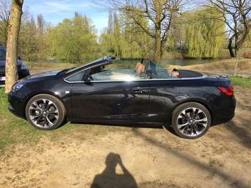 Cascada 1.6 Turbo Cosmo S