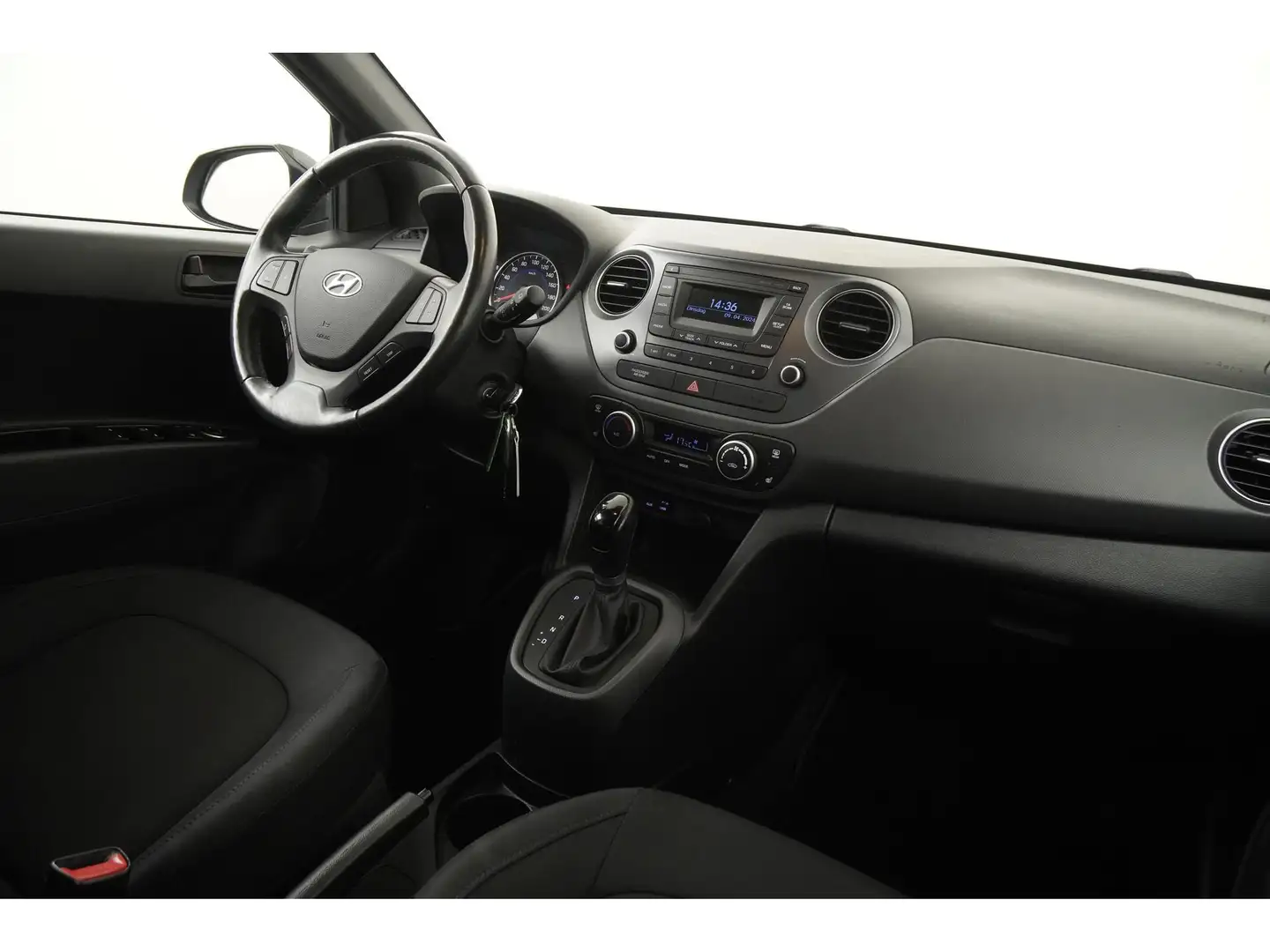 Hyundai i10 1.2 Automaat | Stuur & Stoelverwarming | Zondag Op Grijs - 2