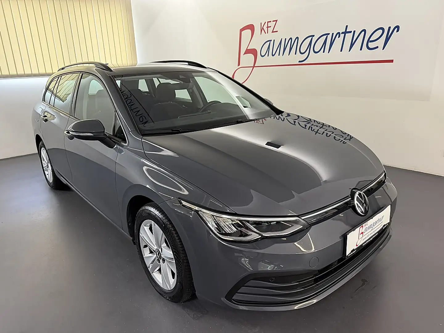 Volkswagen Golf Variant 2,0TDI Life *LED*NAVI*ACC*Virtual Cockpit*PDC v... Grau - 1
