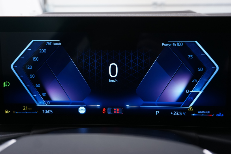 BMW 318 d Sport // Soundsystem // Head up Display // — photo 15