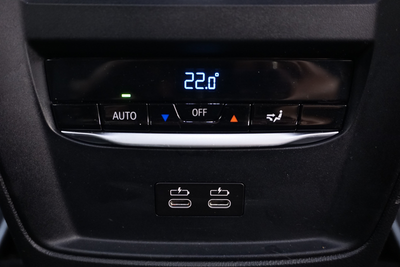 BMW 318 d Sport // Soundsystem // Head up Display // — photo 24