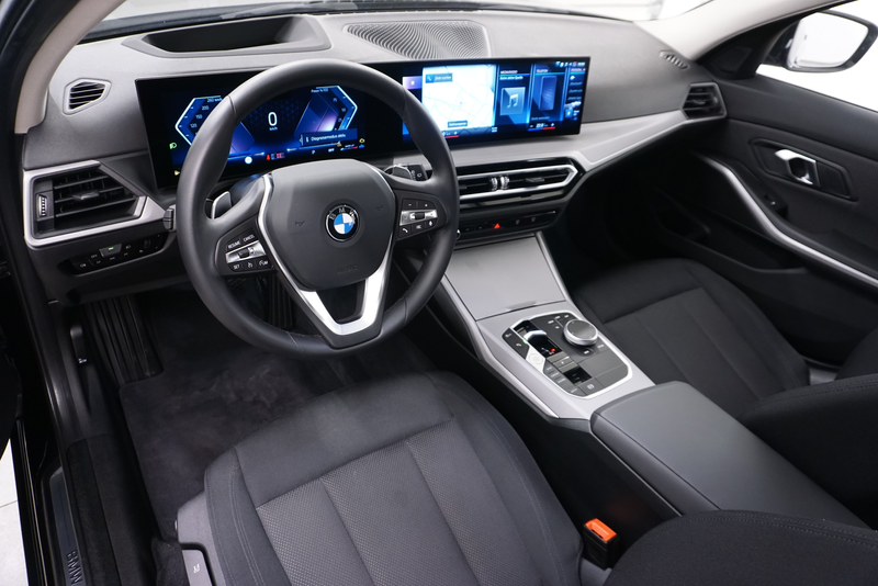 BMW 318 d Sport // Soundsystem // Head up Display // — photo 5