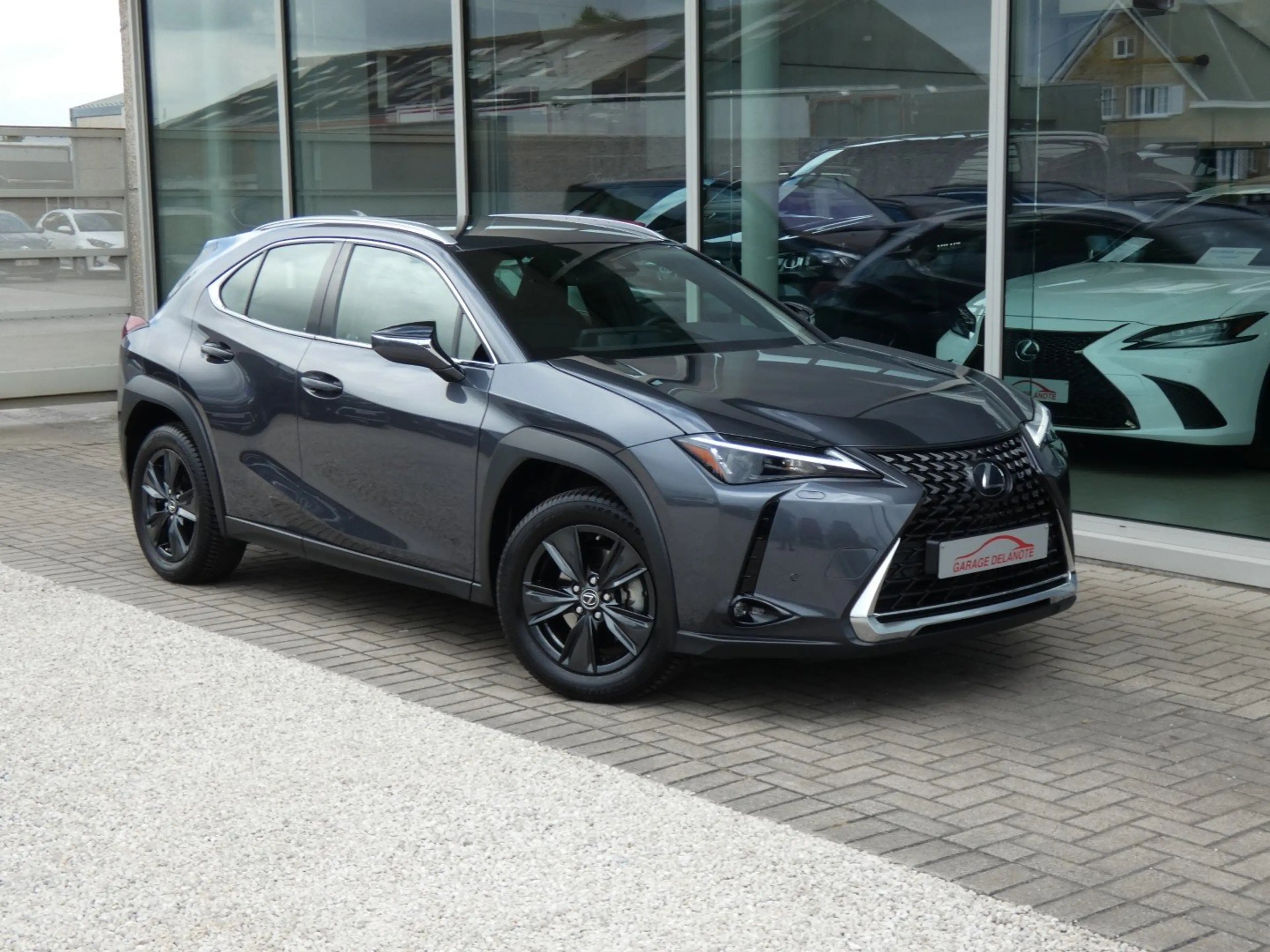Lexus UX 250h HYBRID +LEDER +Zetelverwarming +Dodehoek +GPS