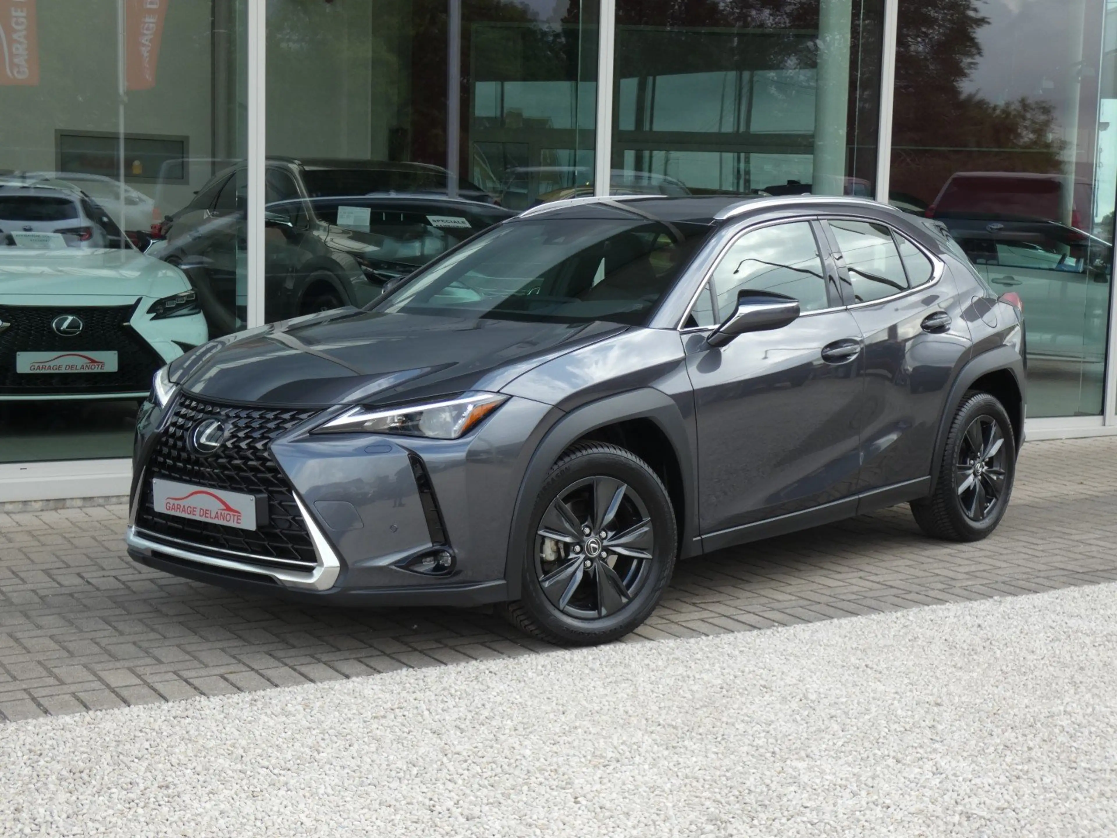 Lexus UX 250h HYBRID +LEDER +Zetelverwarming +Dodehoek +GPS — photo 3