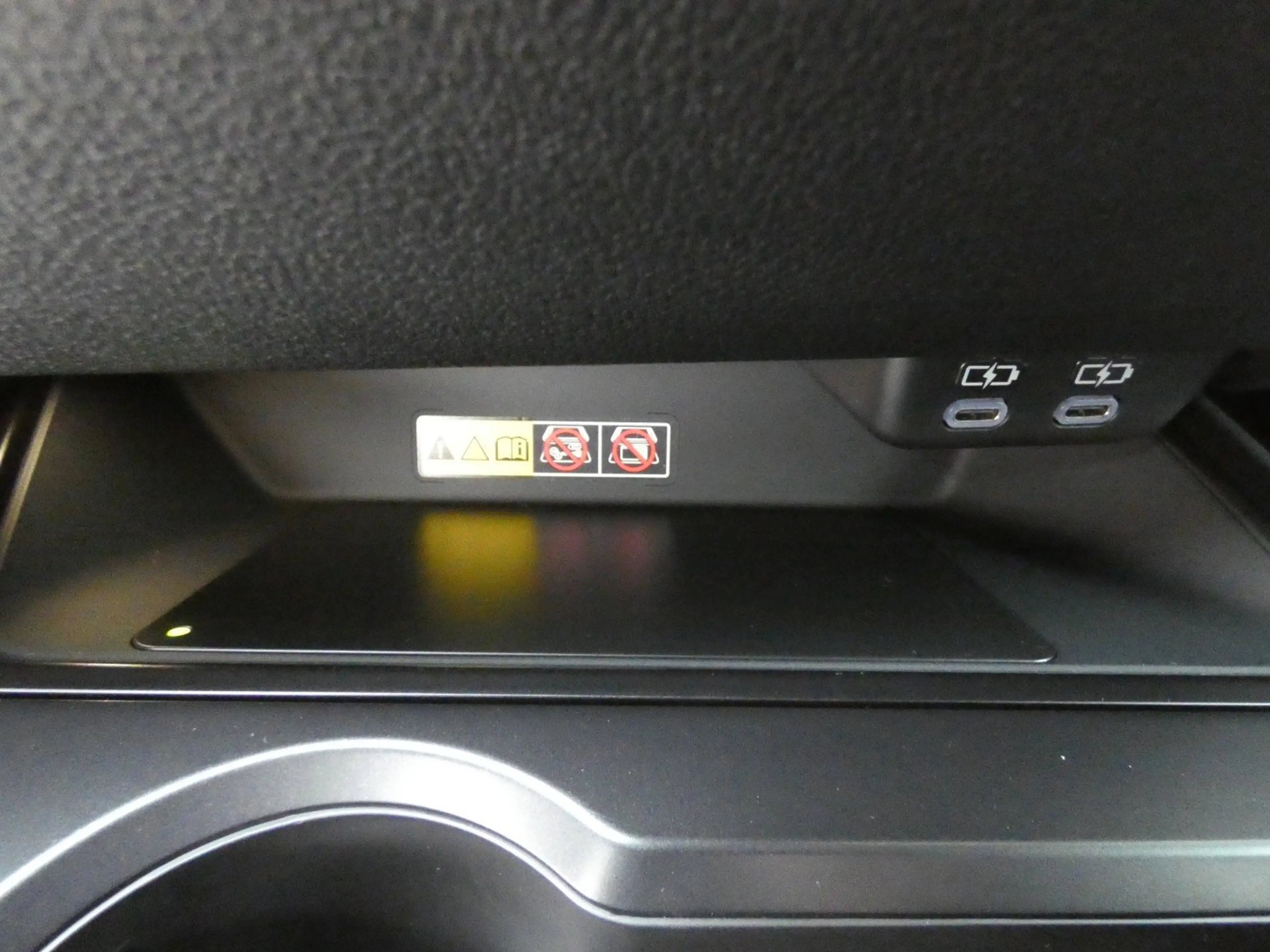 Lexus UX 250h HYBRID +LEDER +Zetelverwarming +Dodehoek +GPS — photo 12