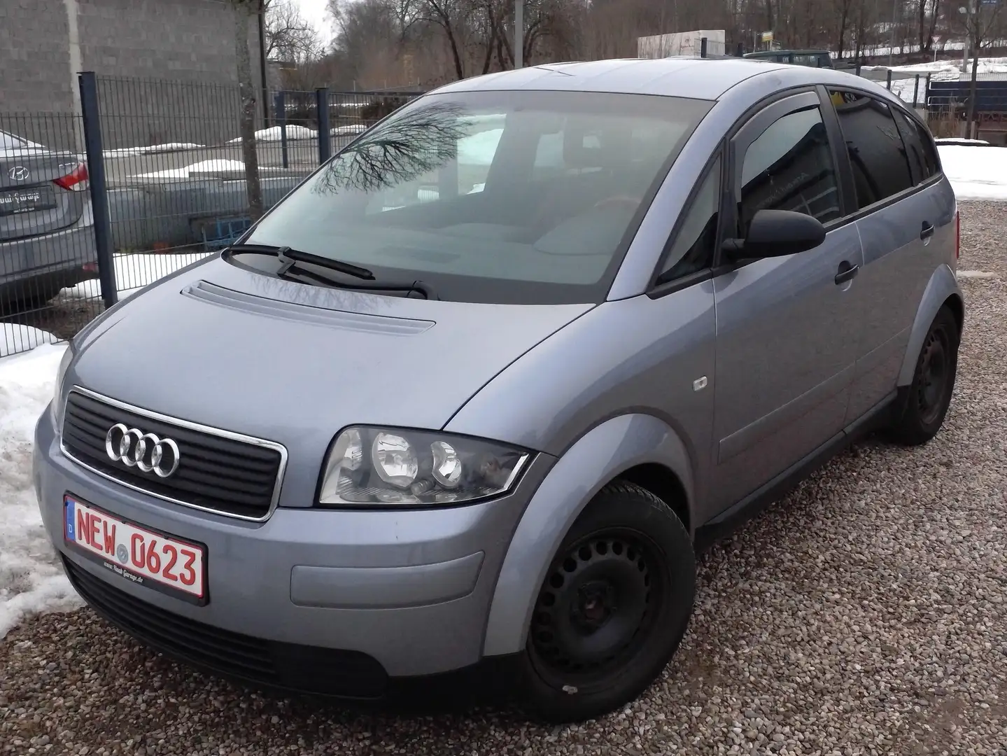 Audi A2 A2 1.4 Grau - 1