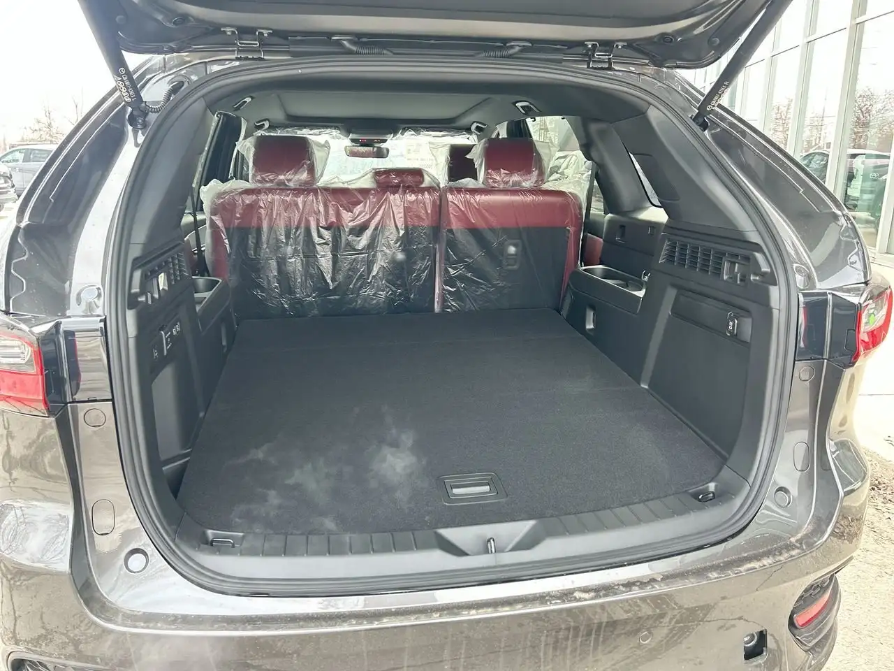 Mazda CX-70 PHEV снимка Mazda CX-70 PHEV