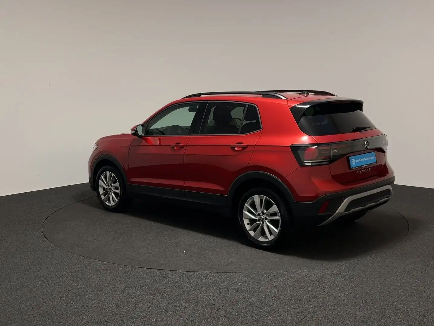 Volkswagen T-Cross 1.0 TSI Life Rood - 2