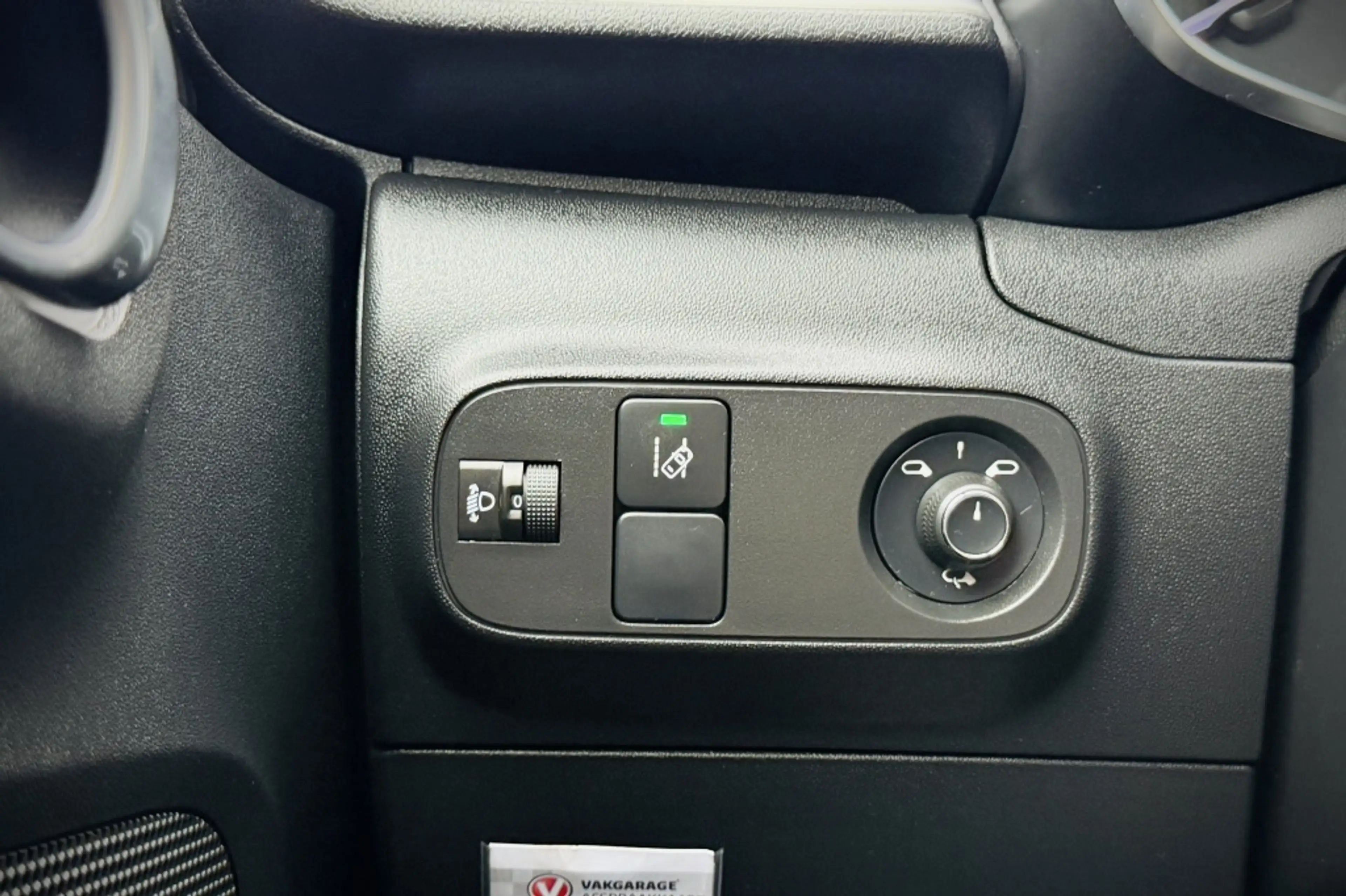Citroen C3 1.2 Shine | CAMERA | CLIMA | CARPLAY + ANDROID — photo 20