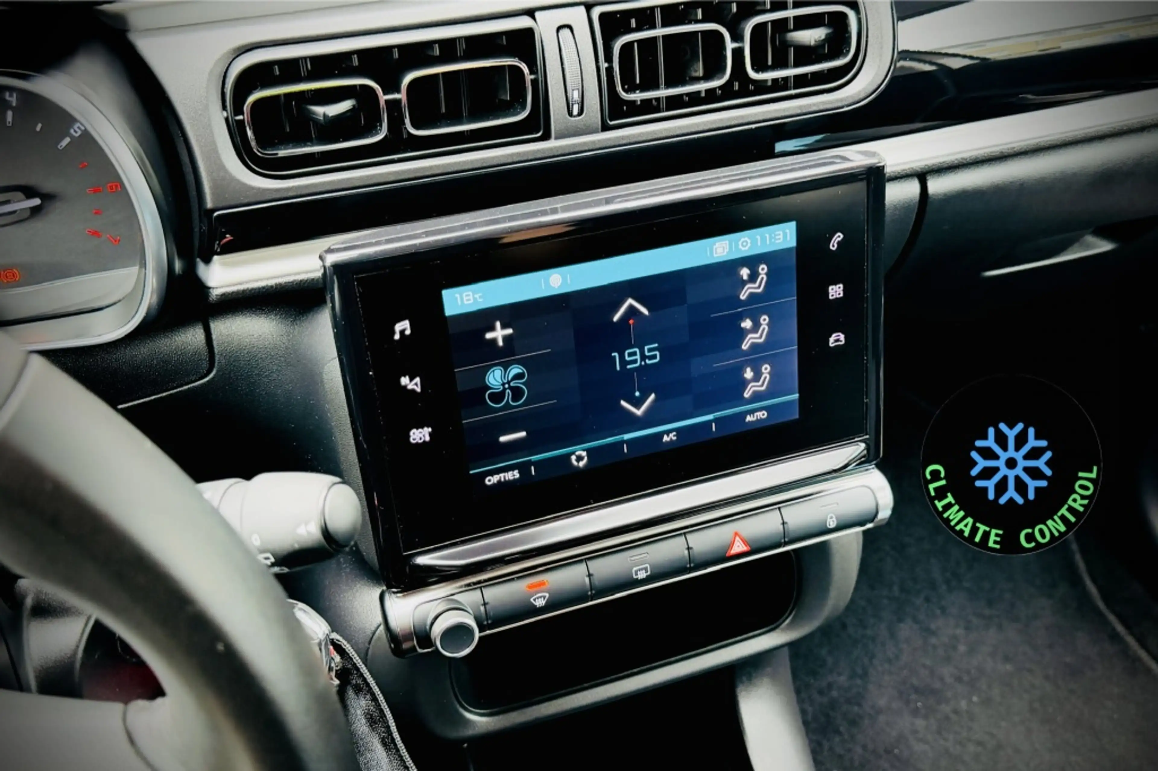 Citroen C3 1.2 Shine | CAMERA | CLIMA | CARPLAY + ANDROID — photo 22