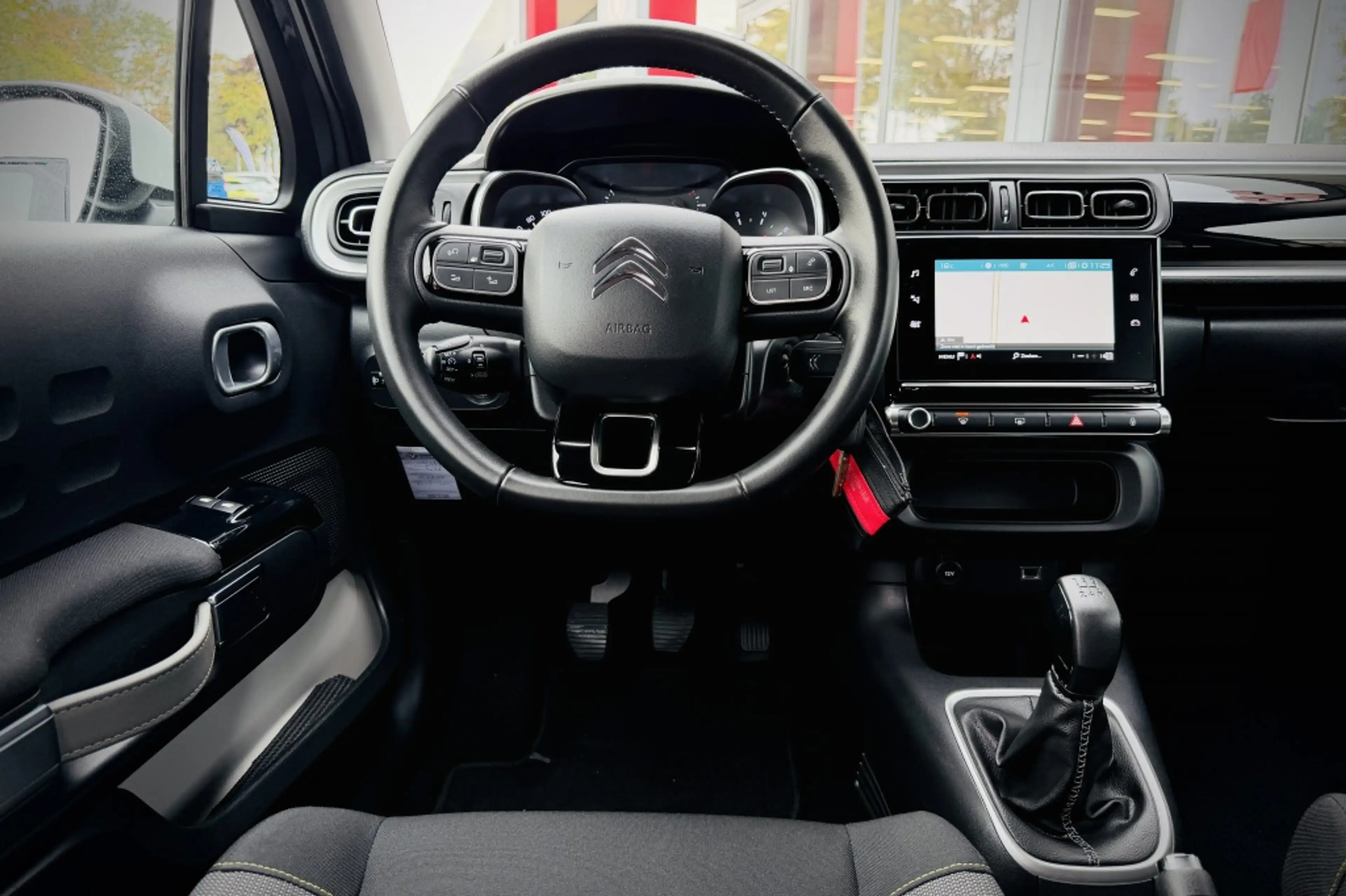 Citroen C3 1.2 Shine | CAMERA | CLIMA | CARPLAY + ANDROID — photo 18