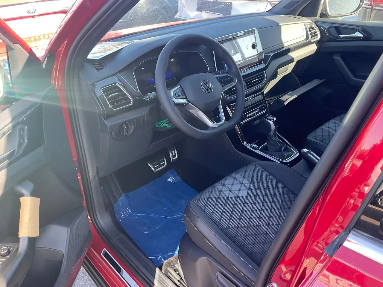 Volkswagen T-Cross 1.5 TSI DSG R-Line, AHK, IQ.Light, Navi, Side, Kam 3