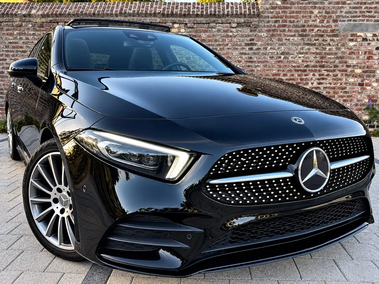 Mercedes-Benz A 200