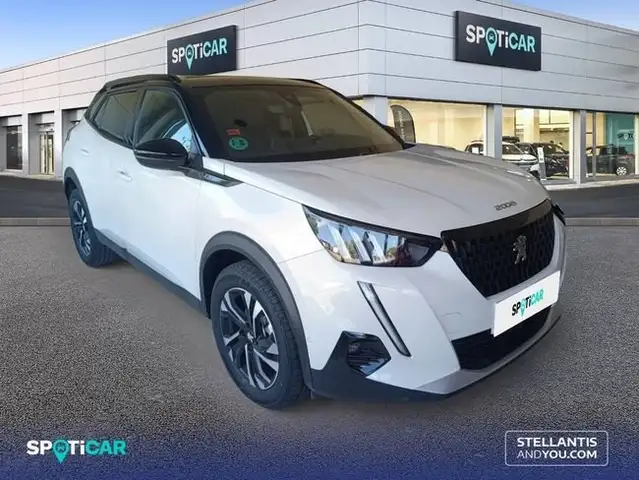 Peugeot 2008 view 3