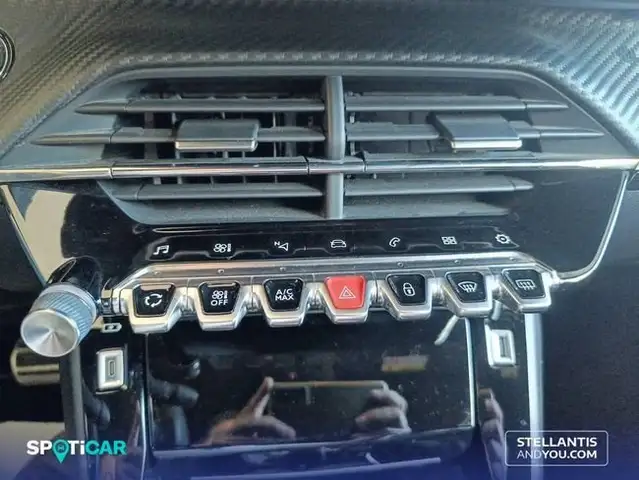 Peugeot 2008 view 20