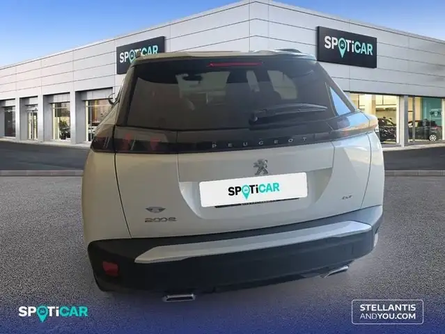 Peugeot 2008 view 7