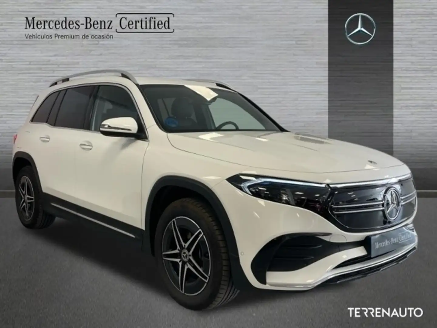 Mercedes-Benz EQB 300 4Matic - 2