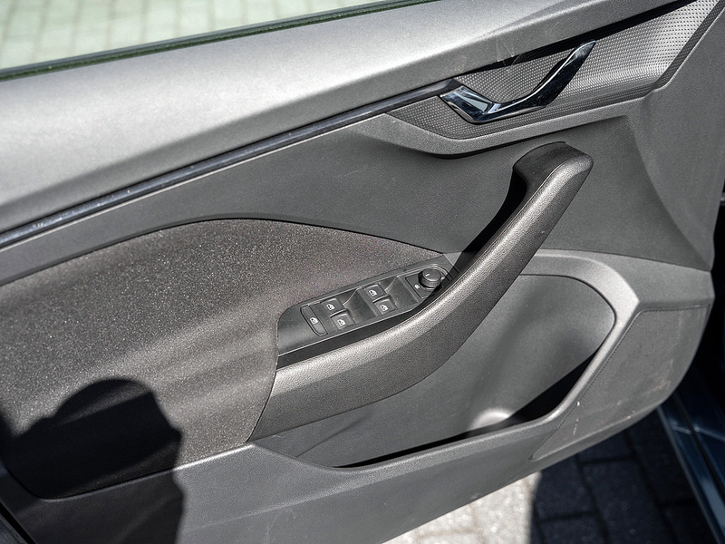 Skoda Scala 1.0 TSI Cool Plus LED KLIMA PDC — photo 13