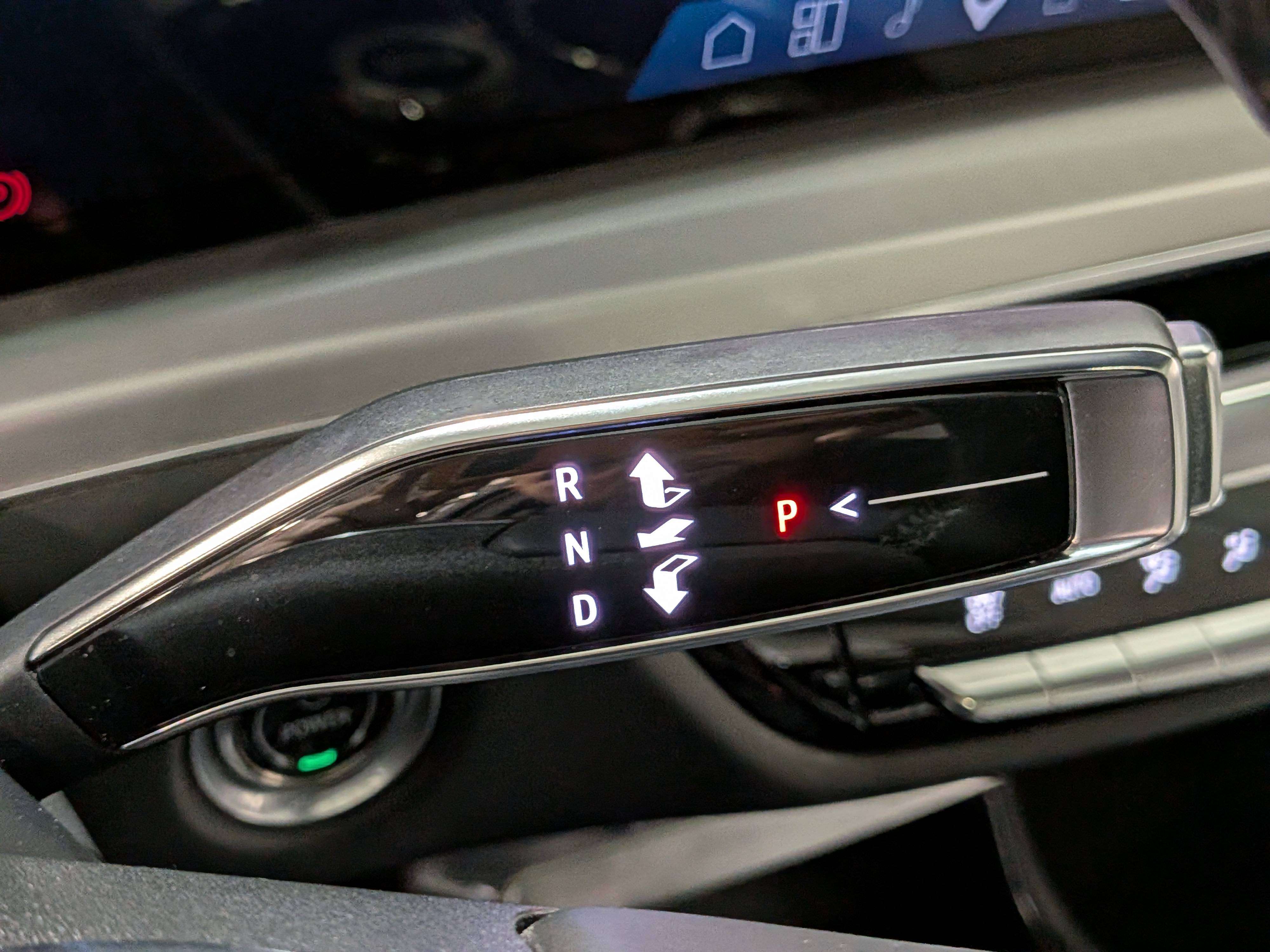 Cadillac LYRIQ 2024
