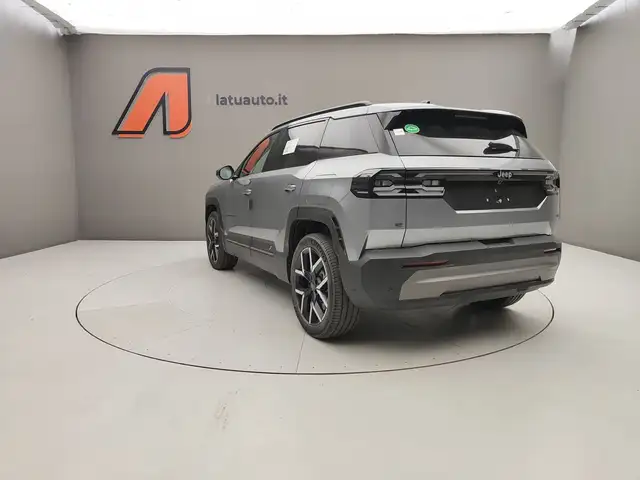 Jeep Compass view 5