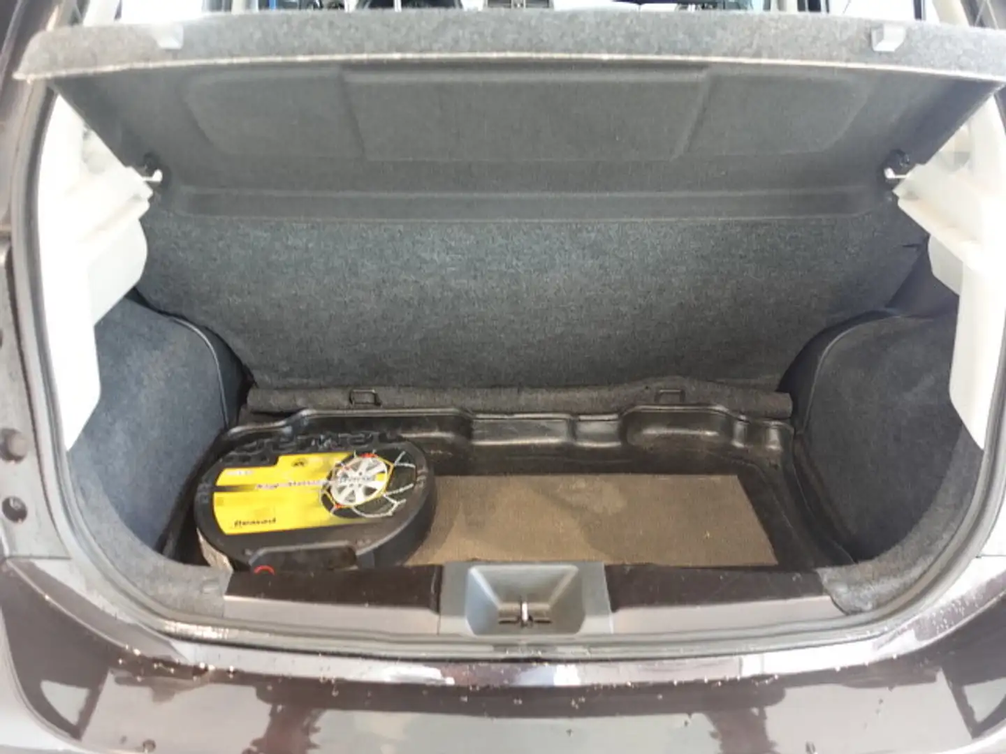 Nissan Micra 1,2 Acenta Schwarz - 2