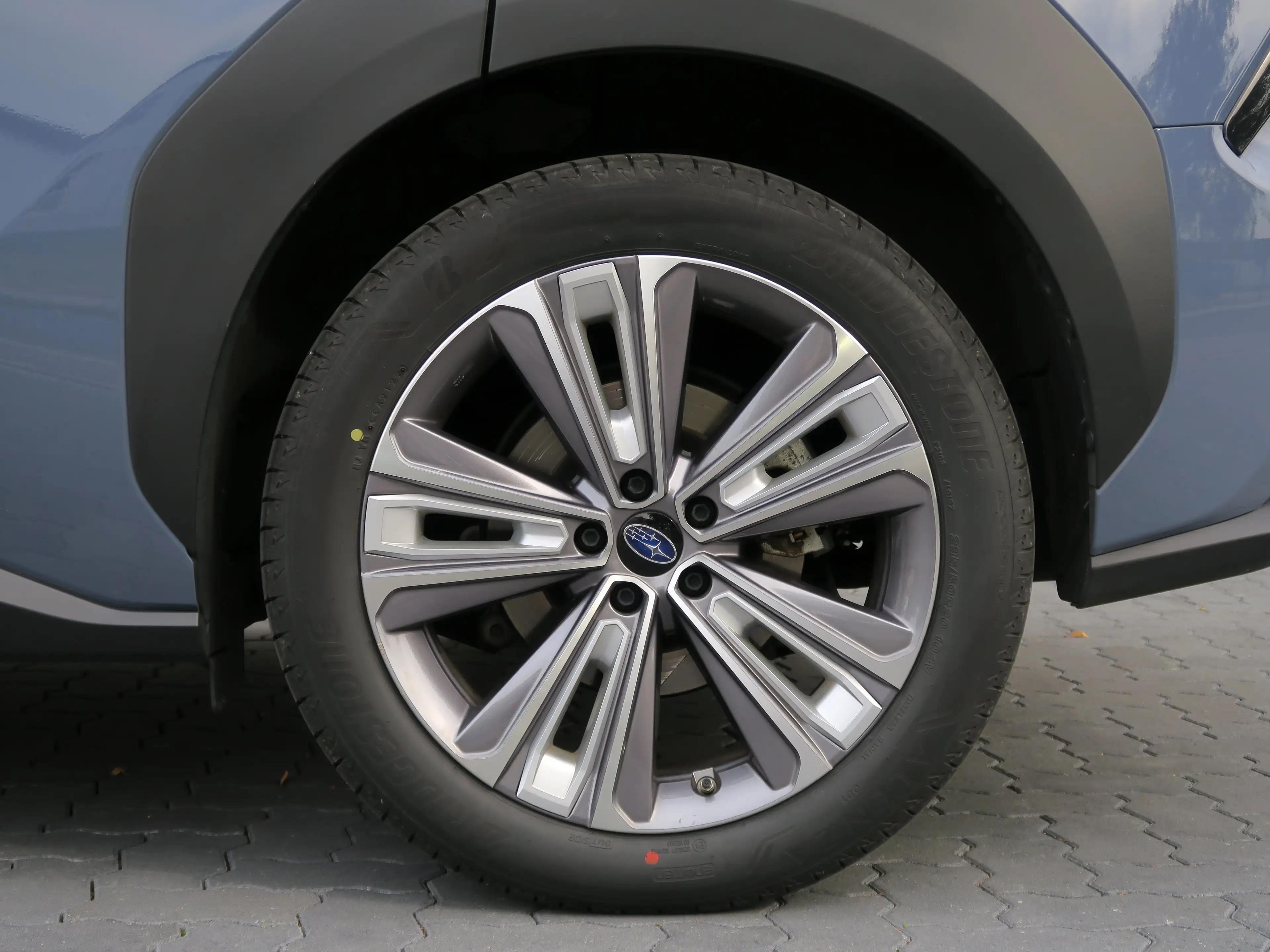 Subaru Solterra 160 kW Platinum Plus AWD Pano*Garantie 07/31*Leder*Harman/Kardon®*ACC*LED*usw. — photo 11