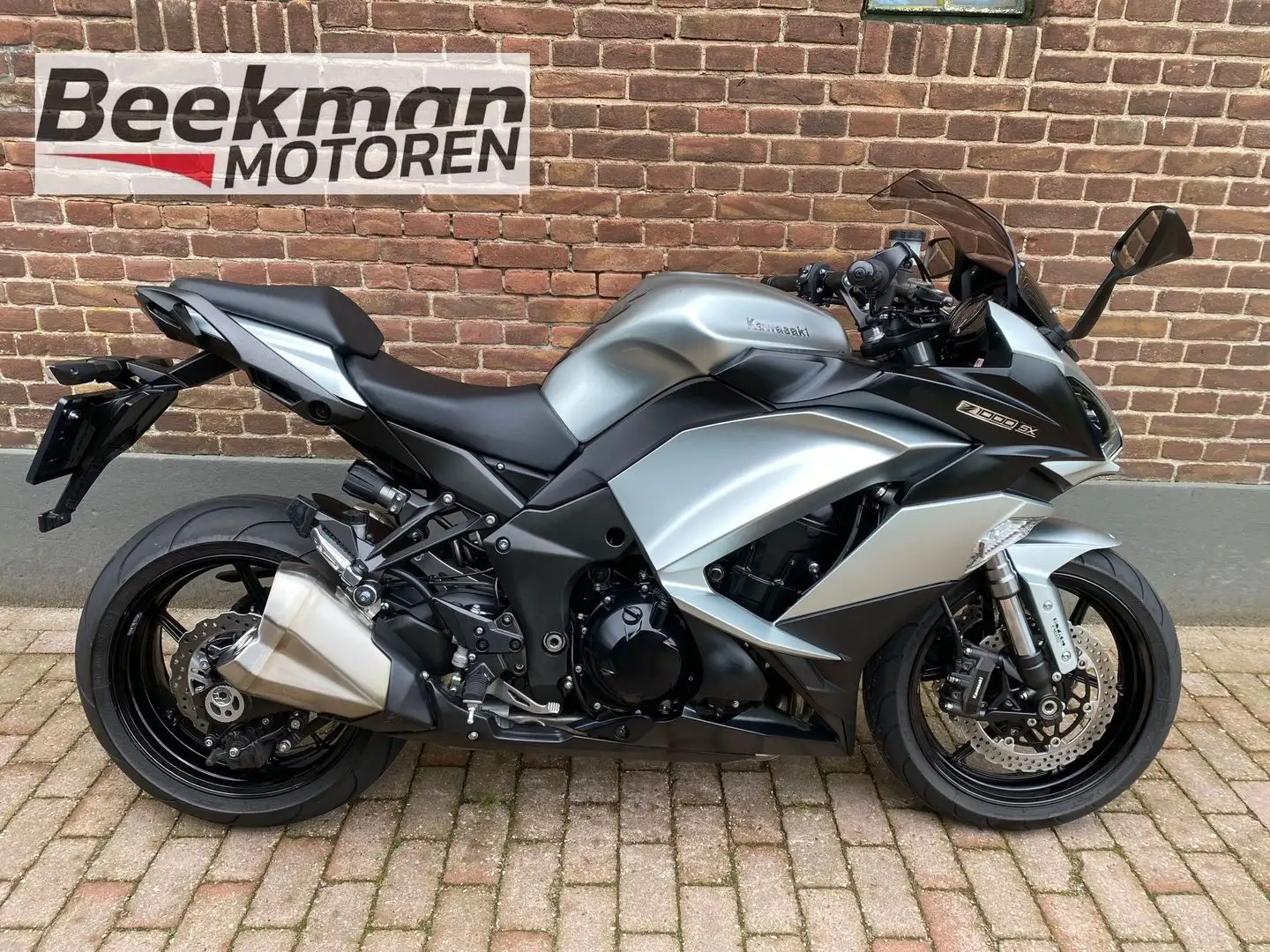 Kawasaki Z1000 SX Grijs - 2