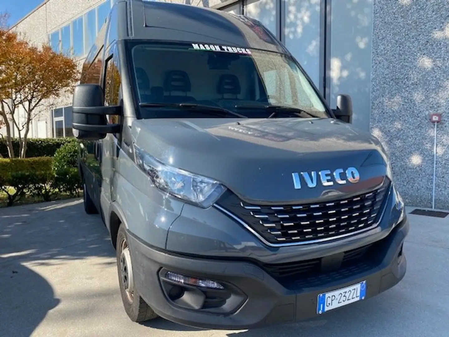 Iveco Daily 35S14 HI-MATIC H2 L2 Grigio - 2