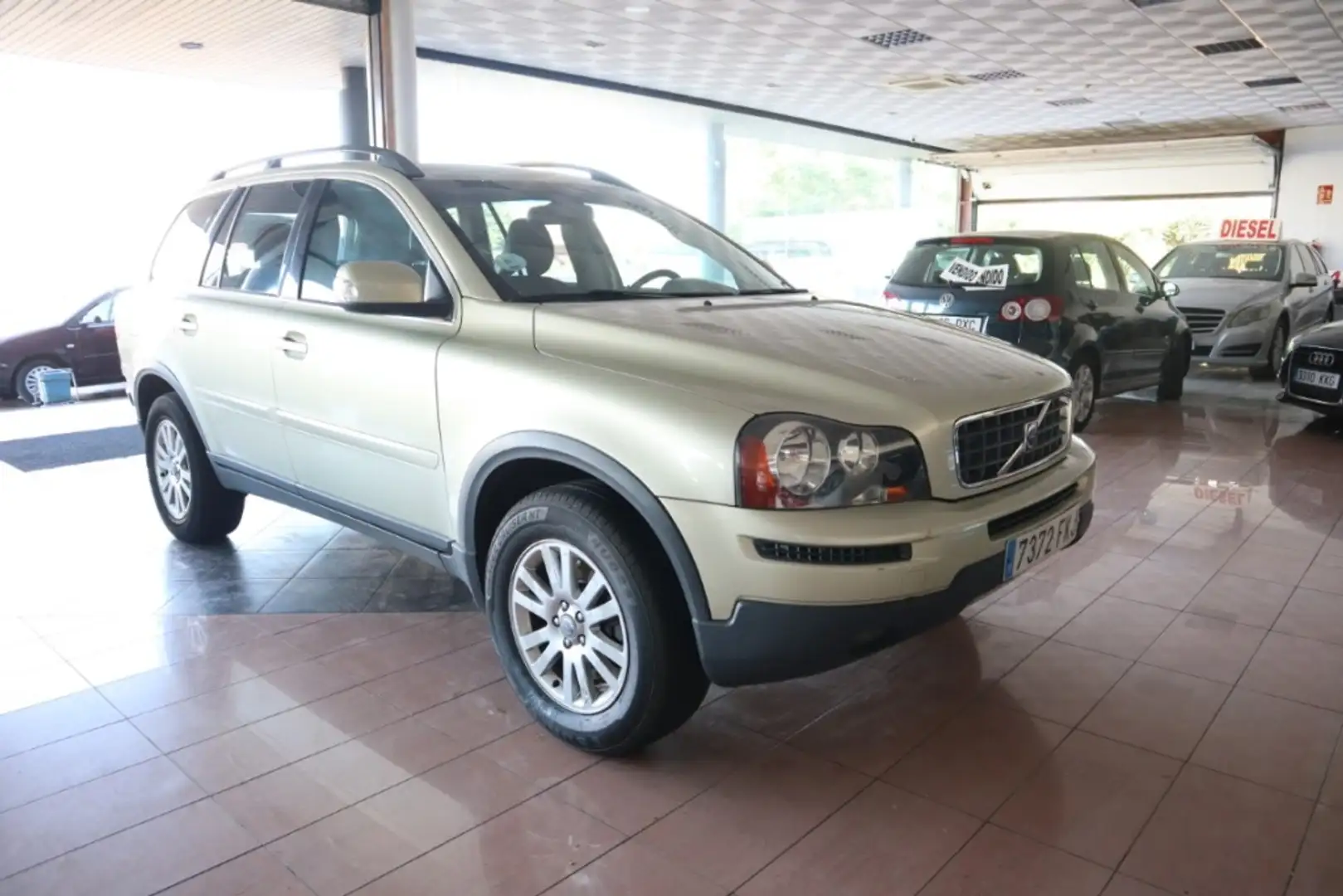 Volvo XC90 D5 Executive Geartronic 185 Зелений - 1