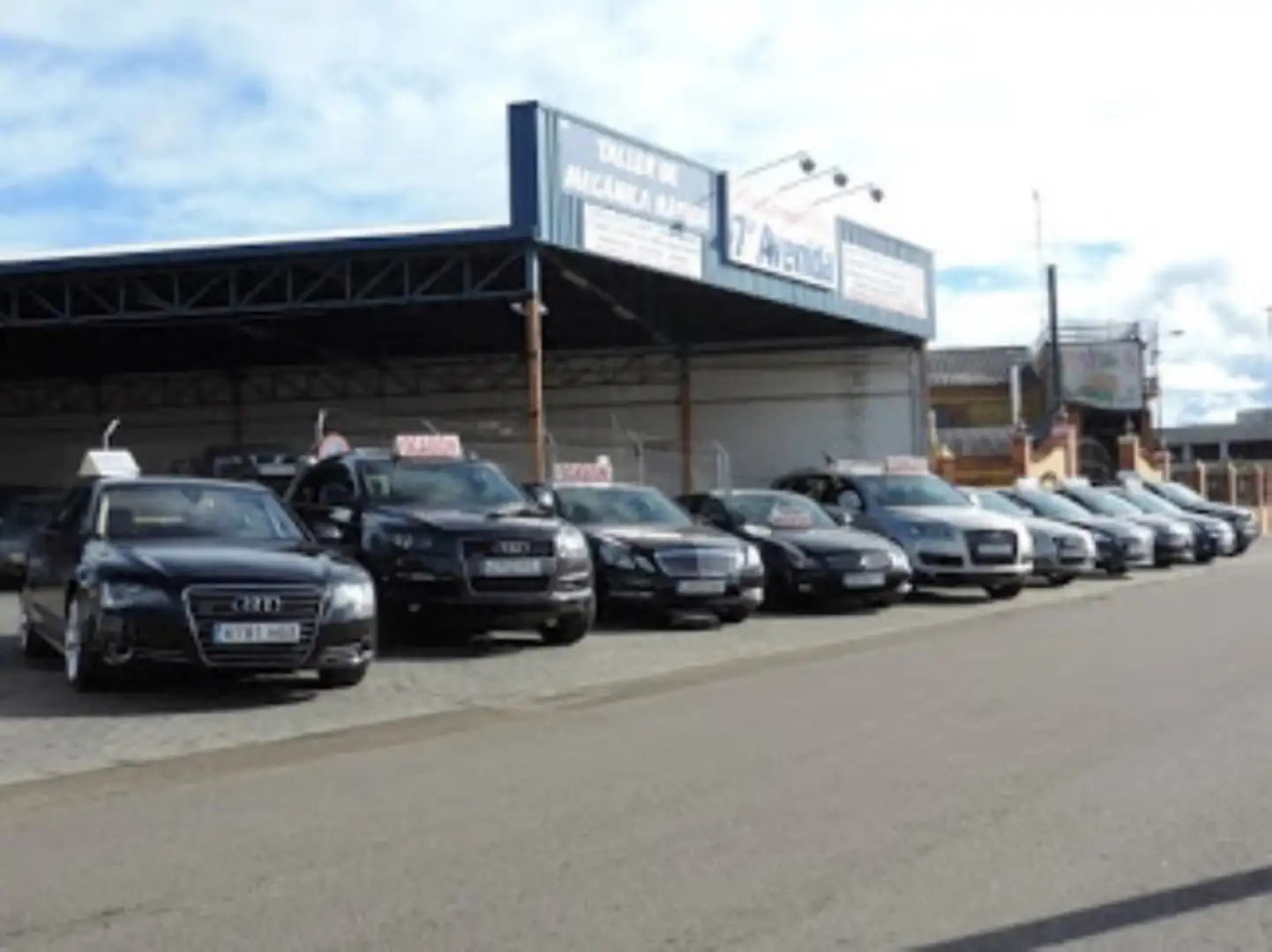 Volvo XC90 D5 Executive Geartronic 185 Vert - 1