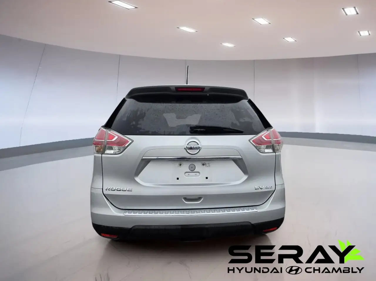 Nissan Rogue снимка Nissan Rogue