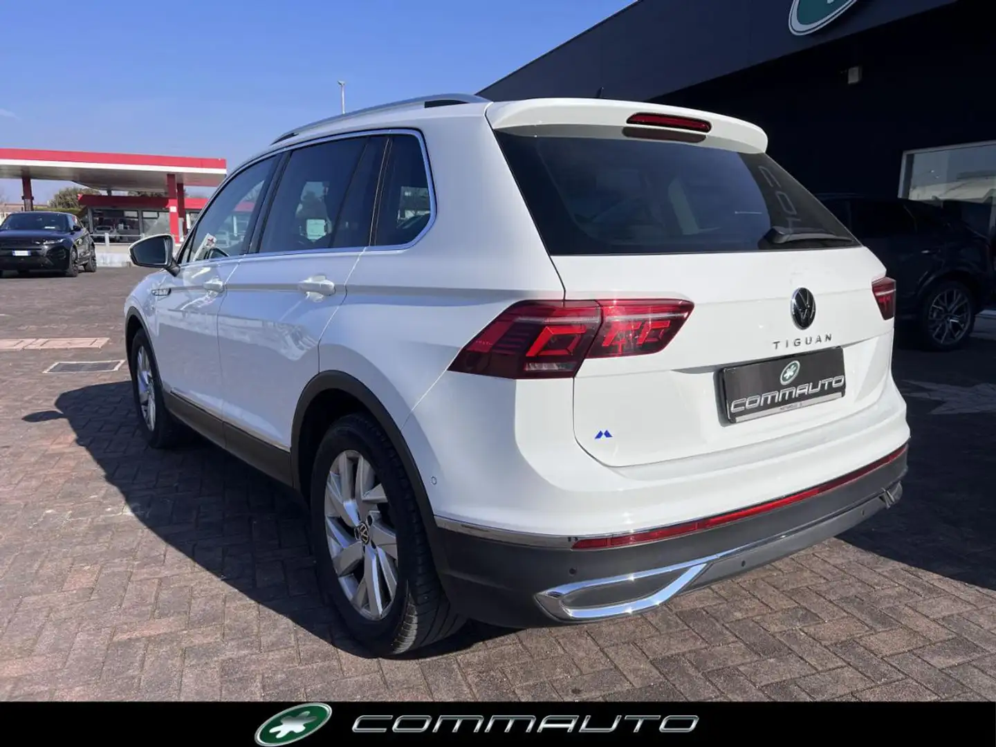 Volkswagen Tiguan 2.0 TDI 150 CV SCR DSG Elegance Weiß - 2