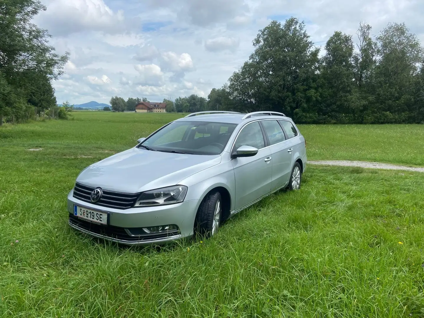 Volkswagen Passat Variant Variant Trendline BlueMotion 1,6 TDI Trendline - 1
