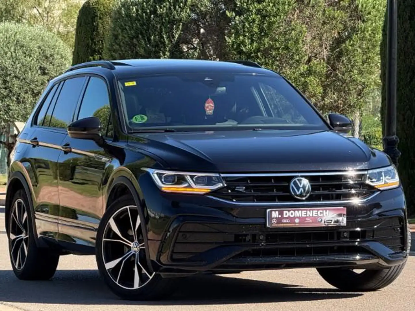 Volkswagen Tiguan 2.0TDI R-Line 4Motion DSG 147kW Zwart - 2