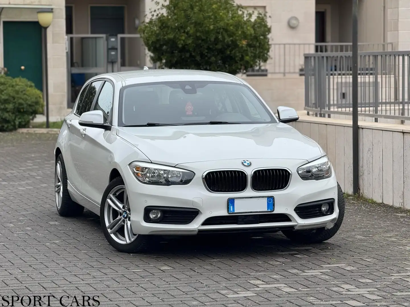 BMW 116 116d 116 CV SPORT,AUTOMATICA Bianco - 1