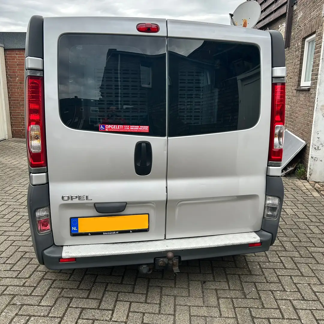 Opel Vivaro 2.0 CDTI DC Grijs - 2