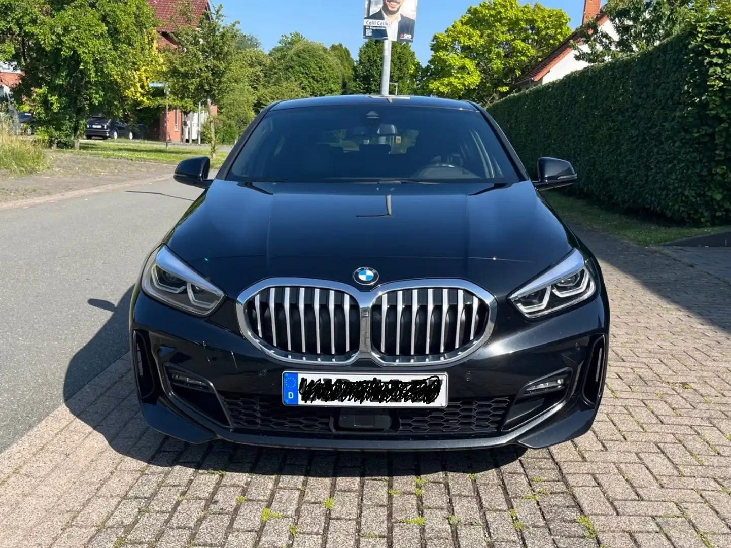 BMW 120 120d Aut. Sport Line Schwarz - 1