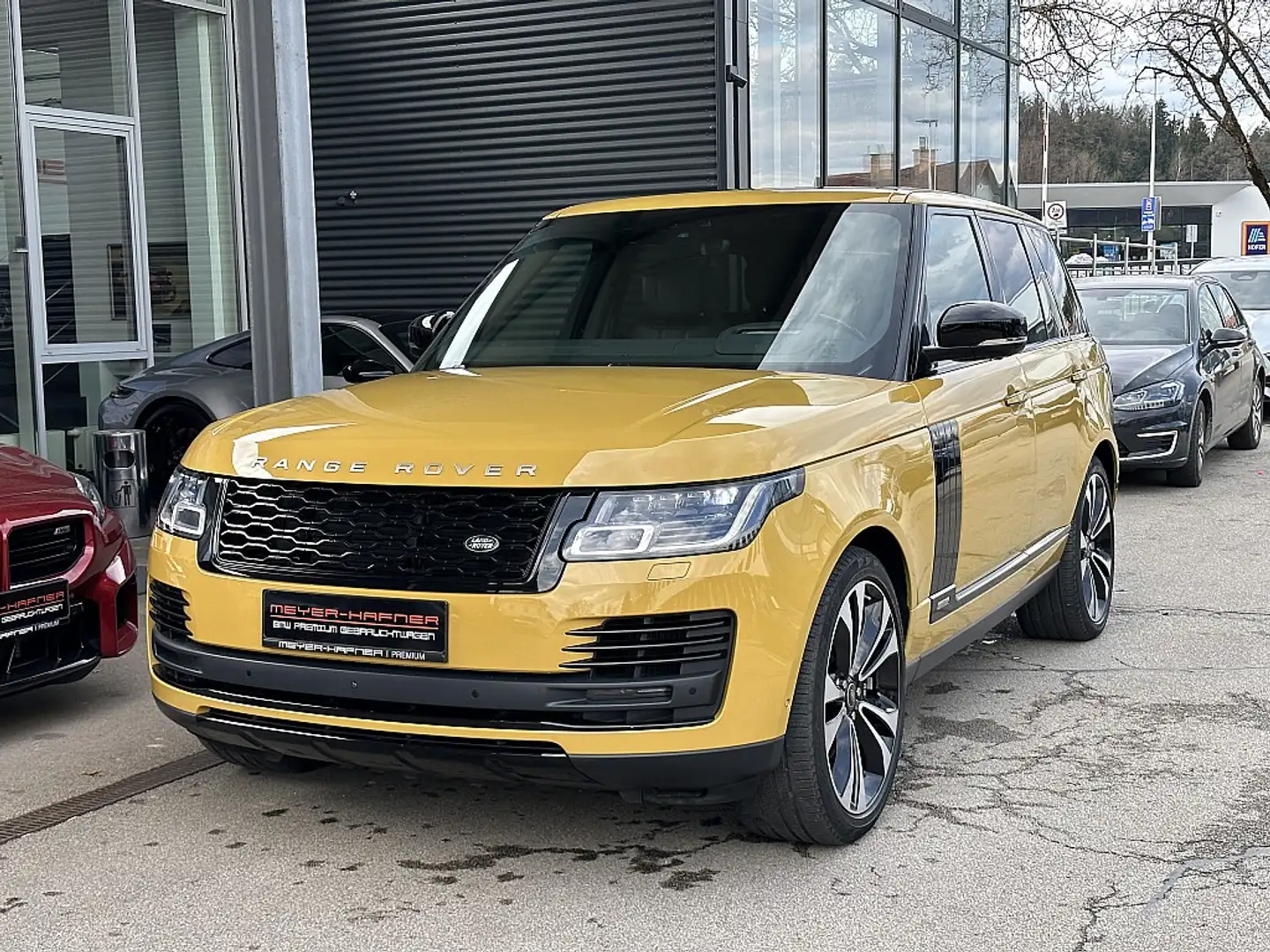 Land Rover Range Rover 5,0 S/C V8 AWD Fifty Aut. Jaune - 2