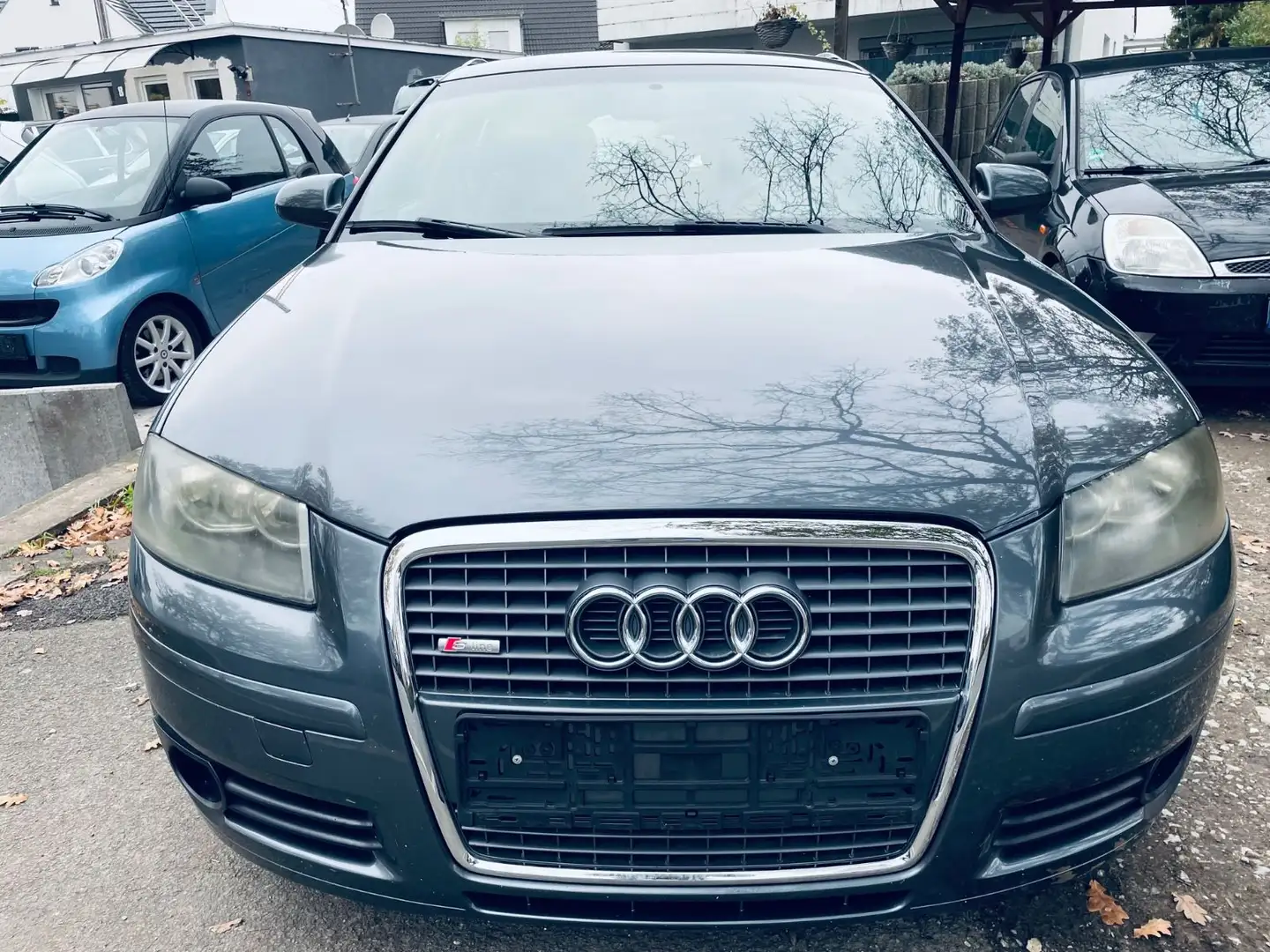Audi A3 Sportback 2.0 TDI S line Sportpaket Plus,Aut. Grau - 2