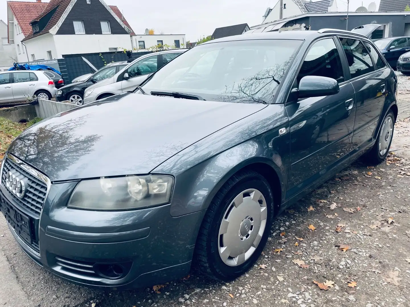 Audi A3 Sportback 2.0 TDI S line Sportpaket Plus,Aut. Grau - 1