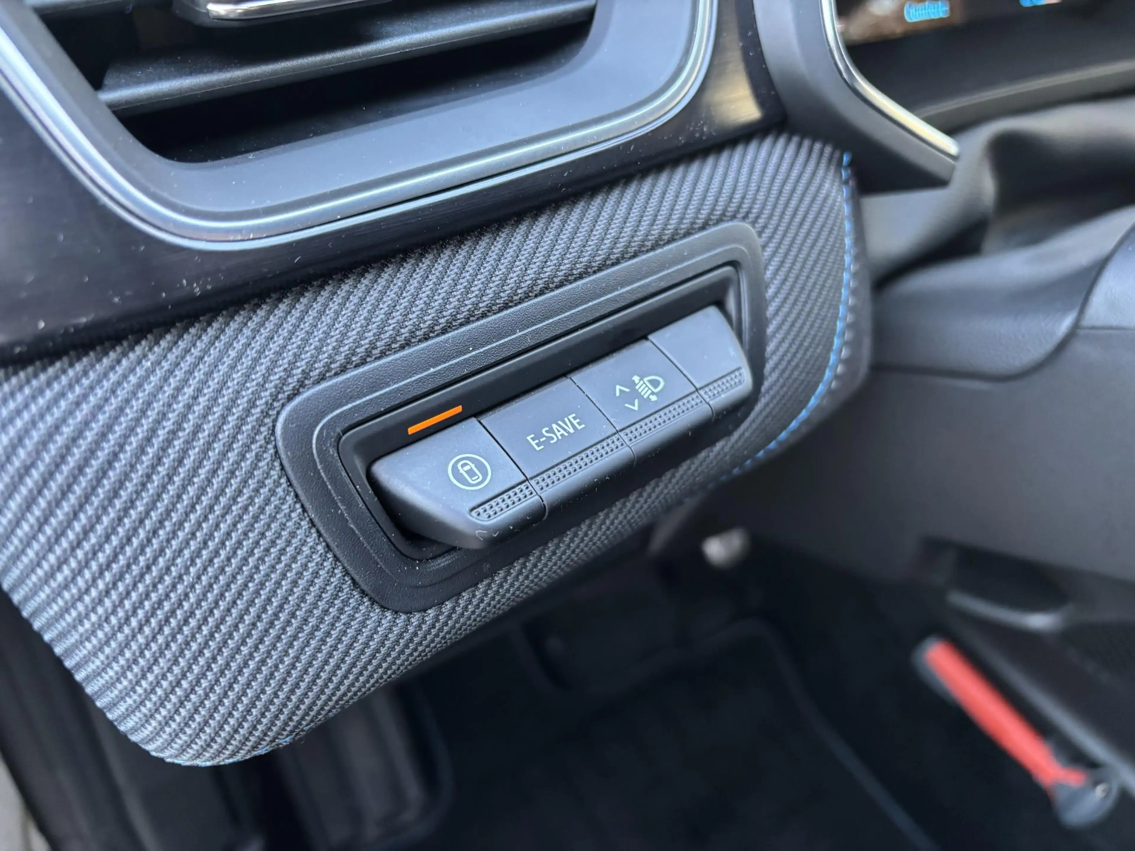 Renault Captur 1.6 E-Tech full hybrid 145 esprit Alpine l Pack Ha — photo 21